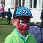 chůze na špalkách už mi jde